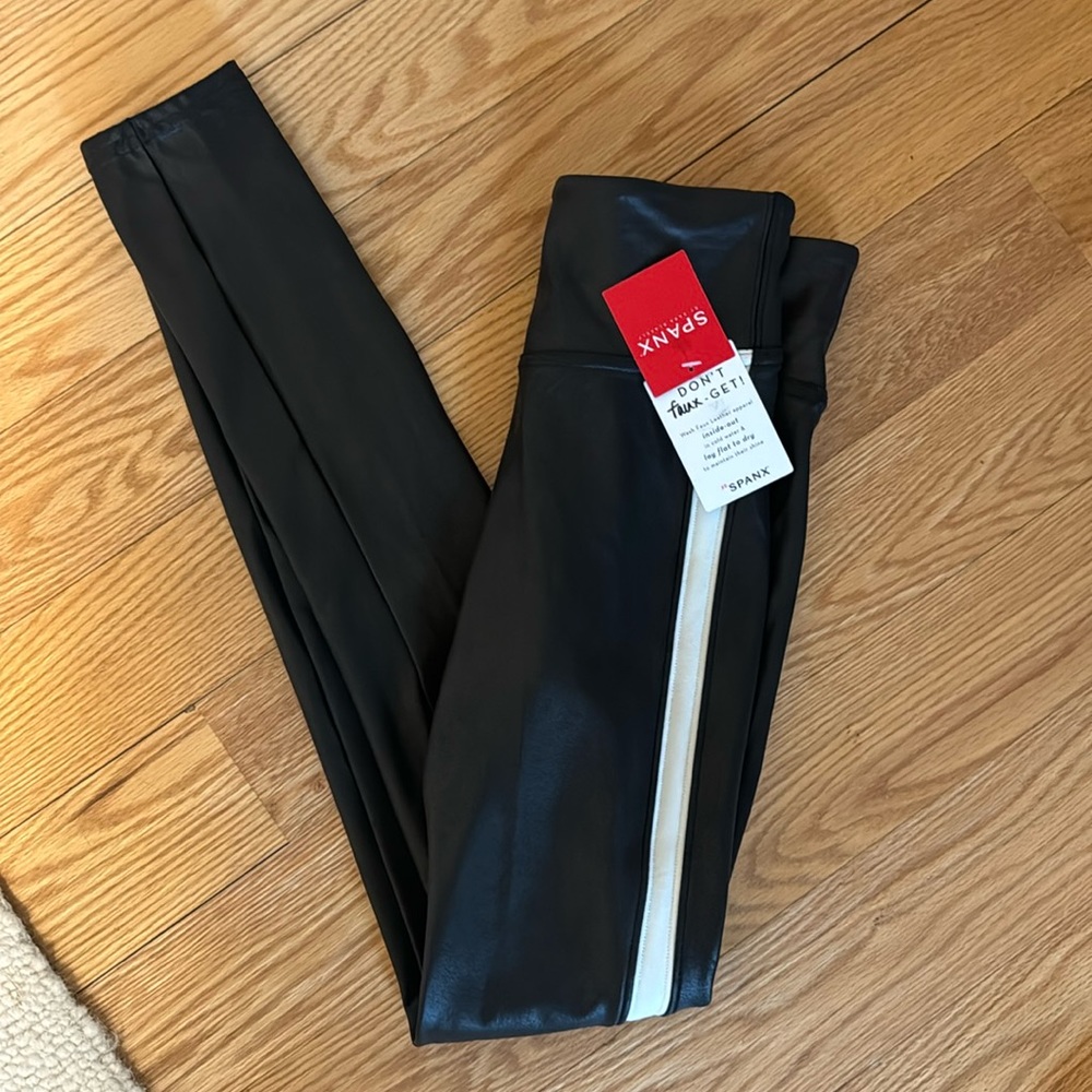 NWT spanx leather style legging XS $110